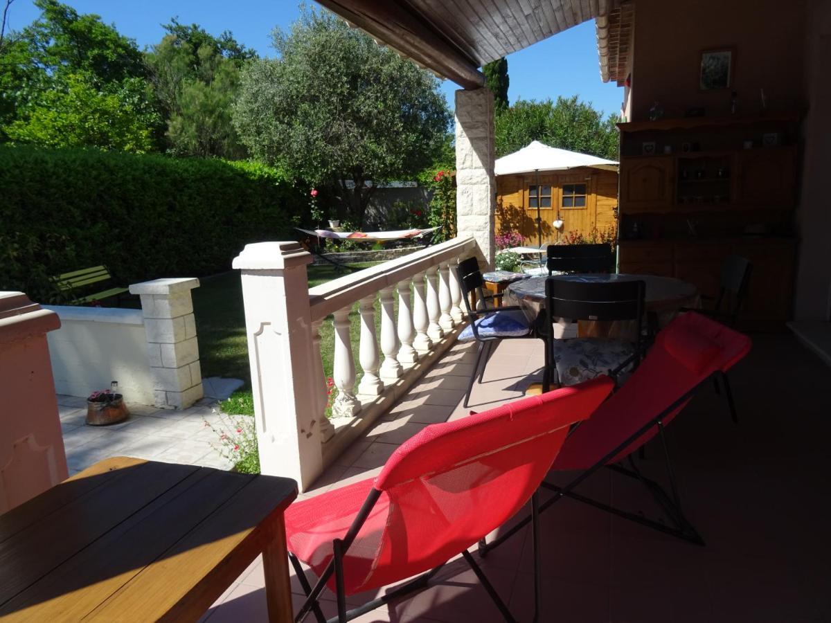 Chez Carole Et Roger Homestay *